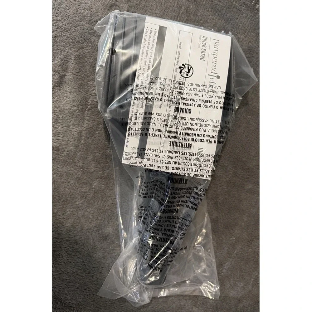New Pampered Chef 2Pcs Gray Quick Shred 100122 Pork Chicken Meat Shredding Forks